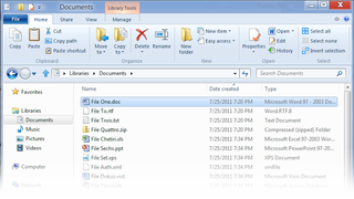 The New Windows 8 Explorer Looks Like a Mess